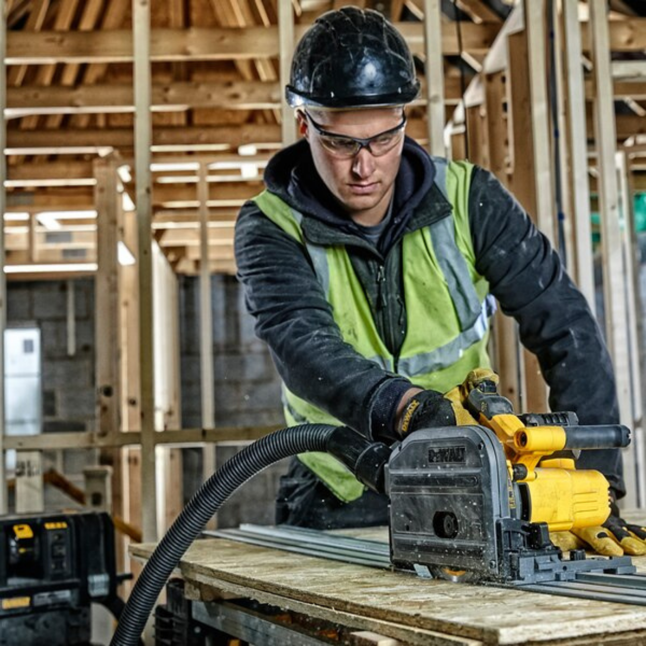 DEWALT DCS520NT-XJ PLUNGE SAW