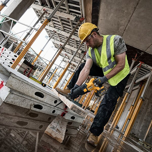 DEWALT RECIPROCATING SAW