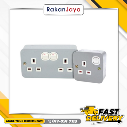 BOSSMAN 13A SWITCH METAL-CLAD WITH SIRIM